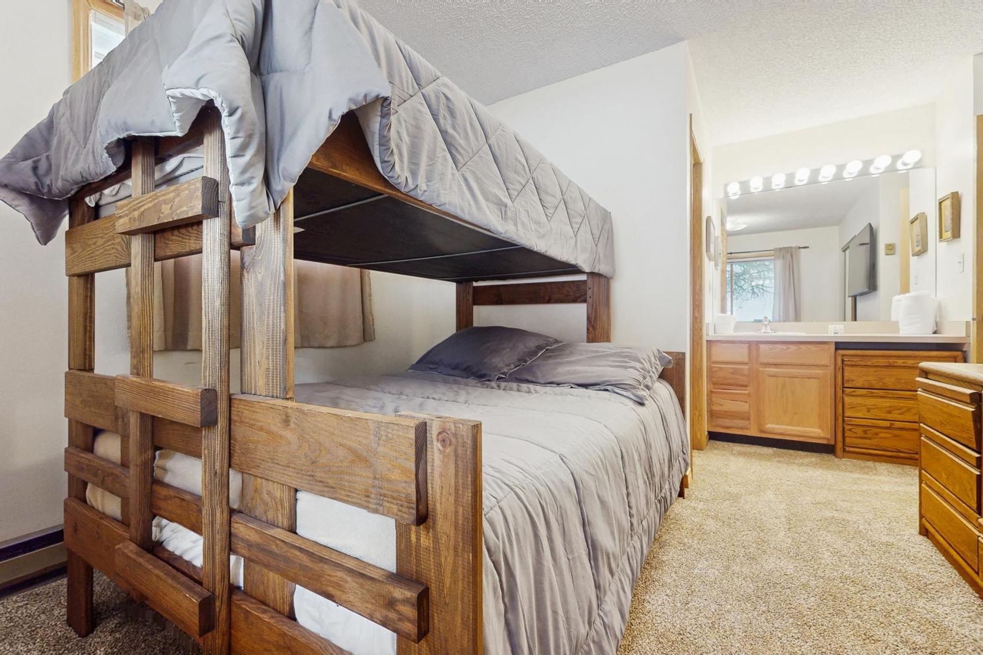 Snowdance Condo A101 Кийстоун Екстериор снимка